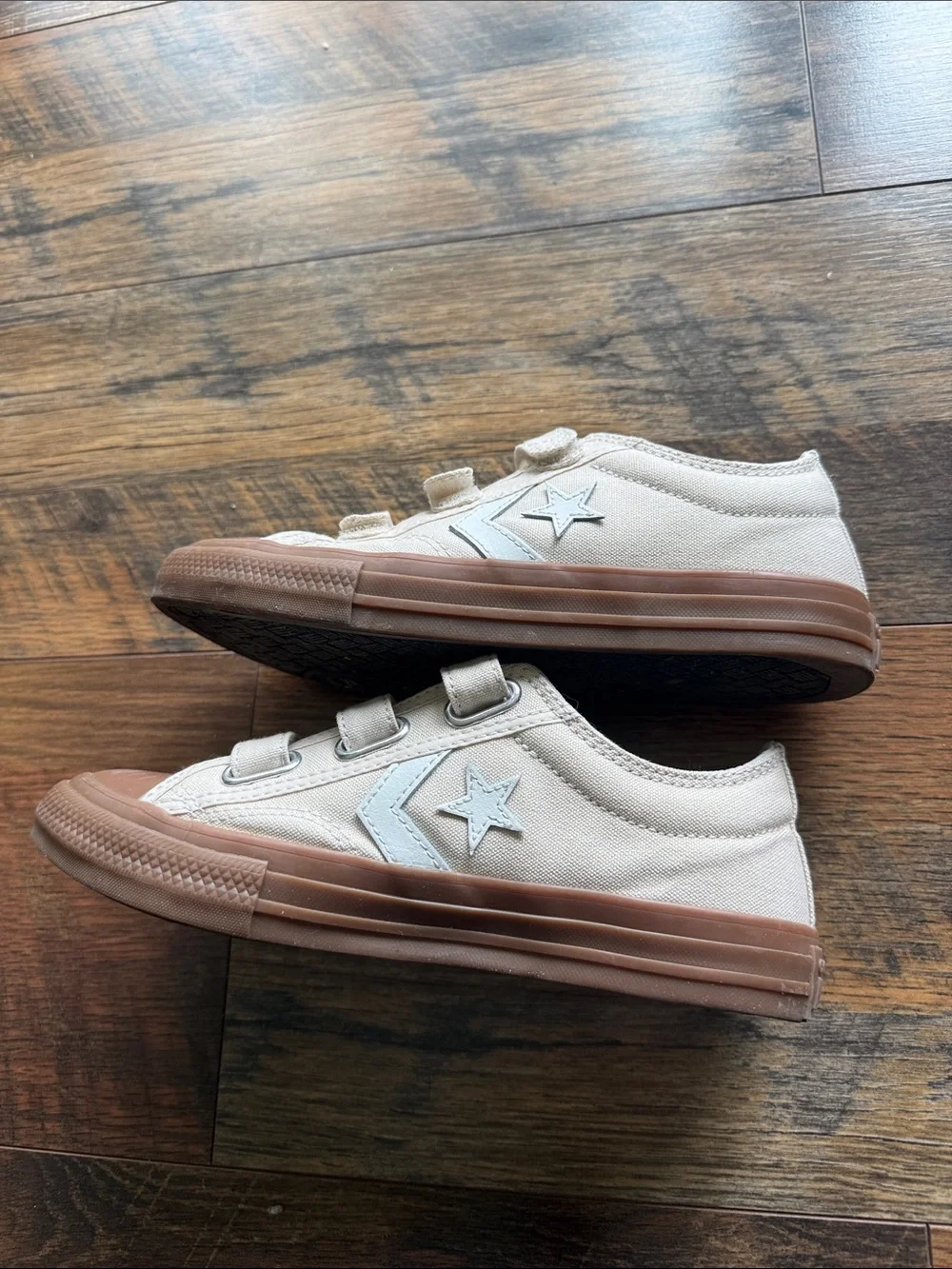 Converse Kids Beige Canvas Velcro Sneakers with Brown Rubber Toe